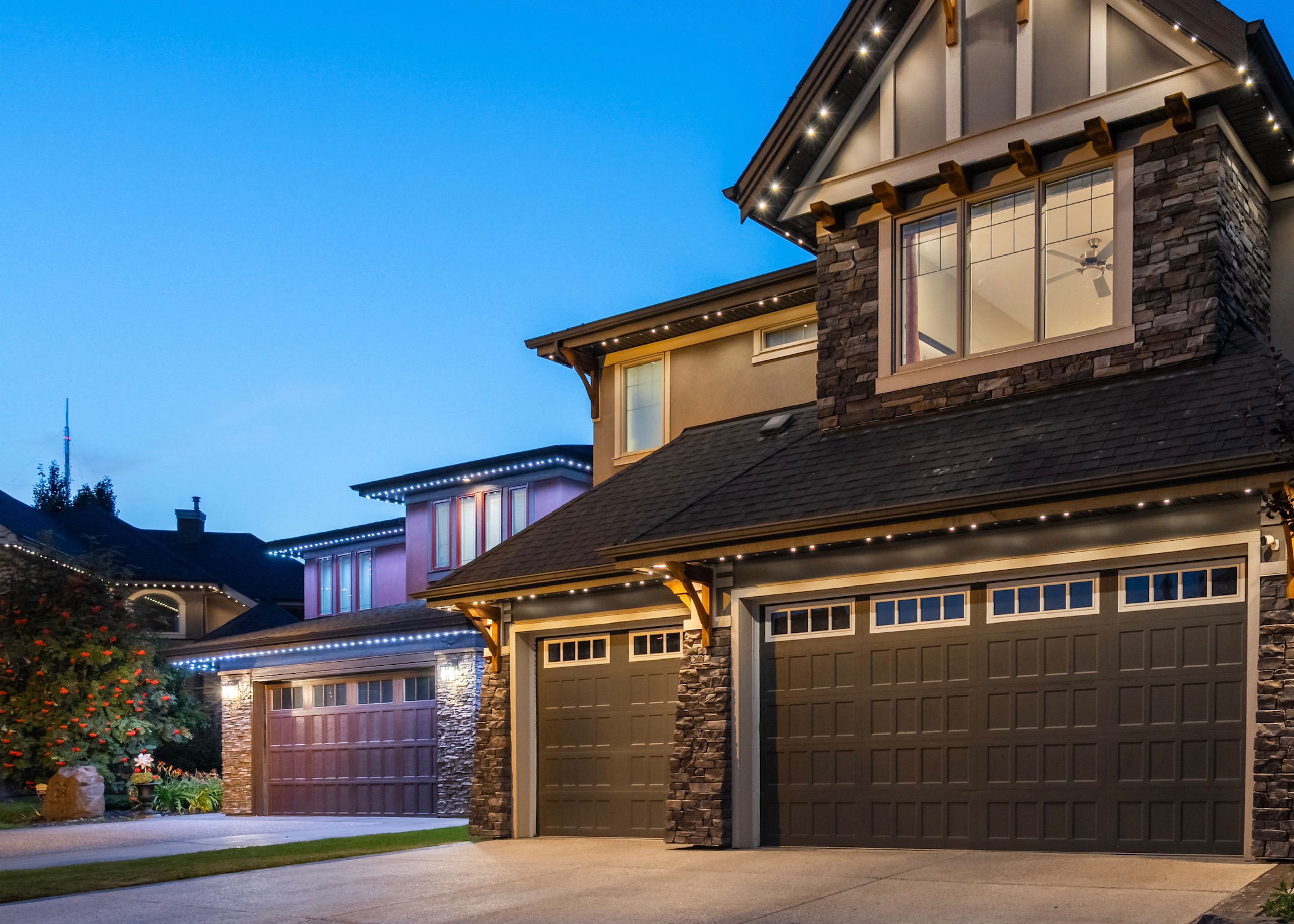 Permanent holiday lighting installation in Calgary – year-round LED by Lior Lighting